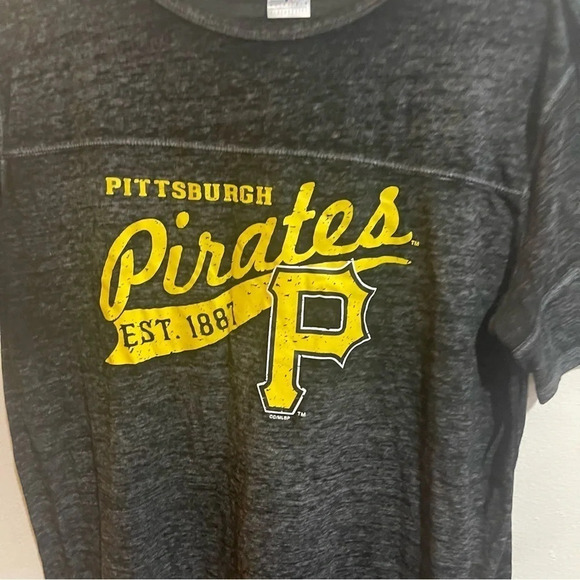 Pirates Baseball Women's Oversized Long T-Shirt - Dark Gray/Yellow - Sheer - Picture 2 of 5